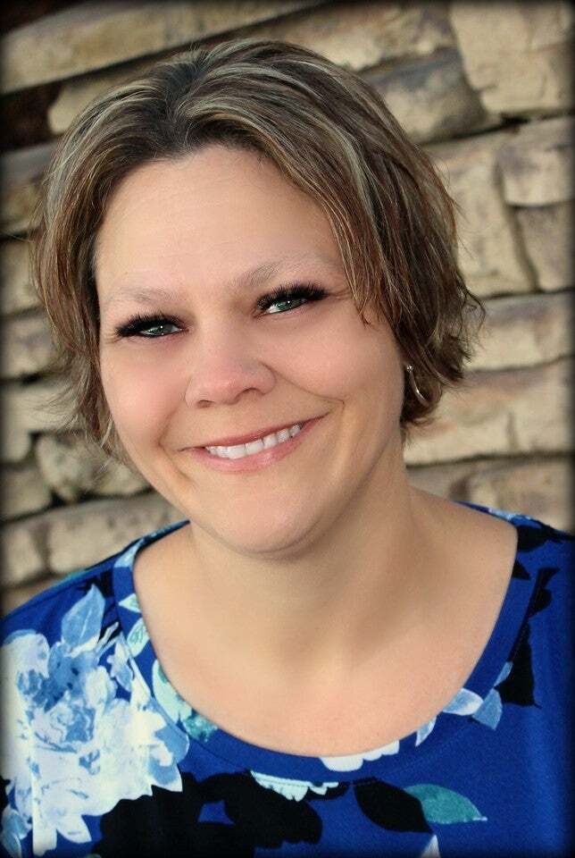 Barbara Roll-Wyzga, Real Estate Salesperson in Morrice, Professionals
