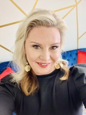 Kelly Halligan,  in Chicago, Results Realty ERA Powered