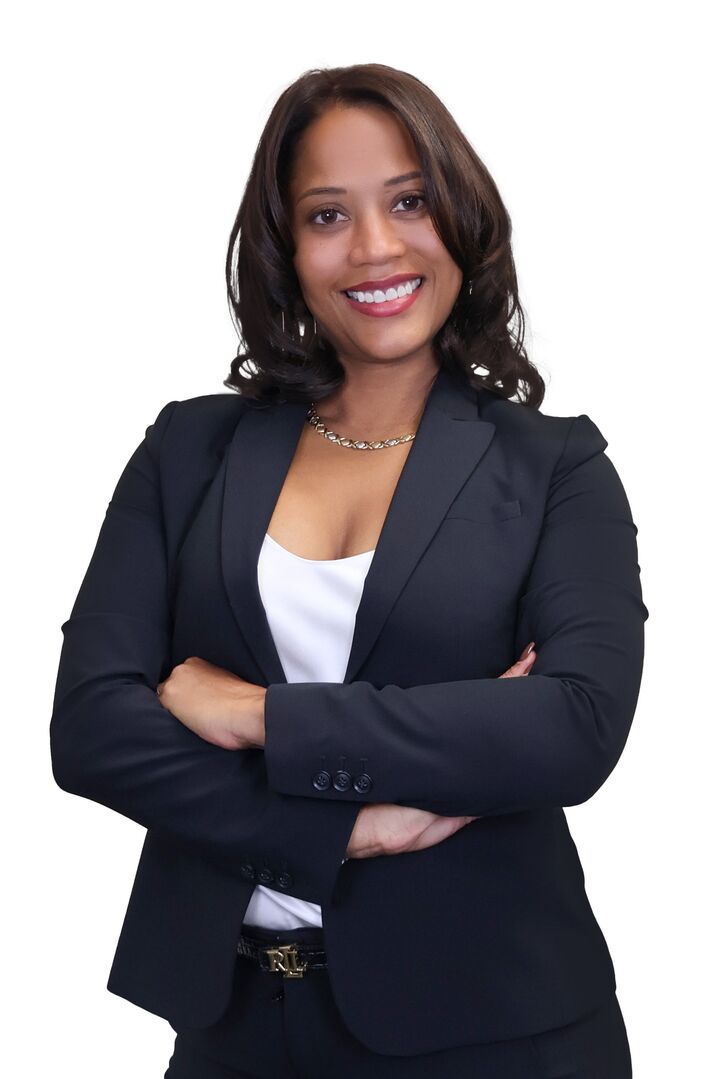 Annie Meneses,  in Hauppauge, Realty Connect