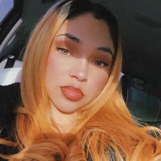 Amber Valtierra, Real Estate Salesperson in Las Vegas, Americana