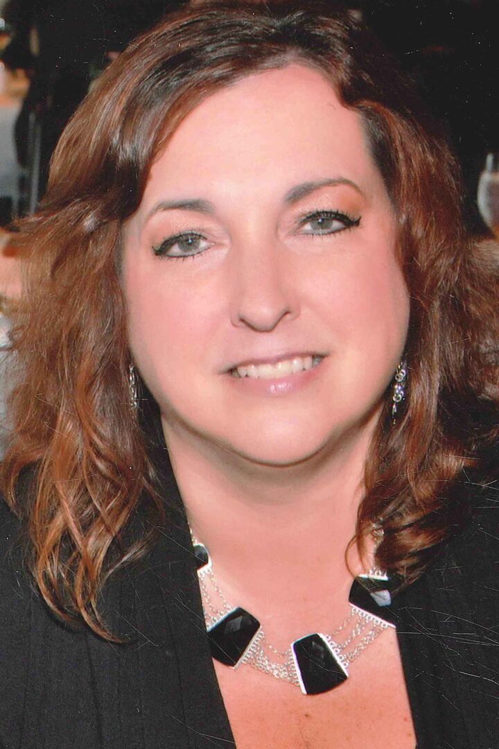 Kendall McLauchlin, Real Estate Salesperson in Puyallup, Pacific Commons