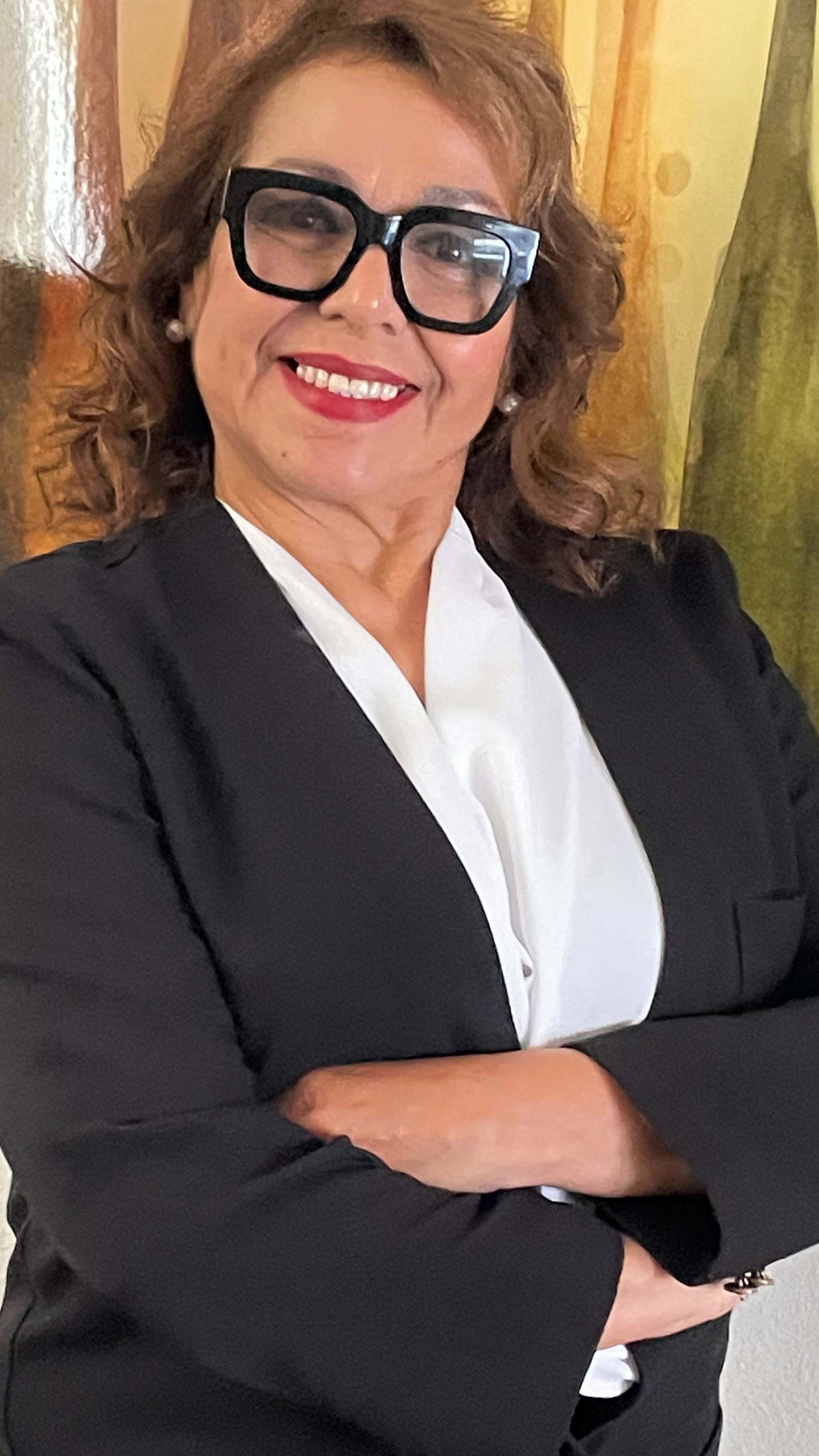Ivonne Porras, Real Estate Salesperson in El Paso, ERA Sellers & Buyers Real Estate