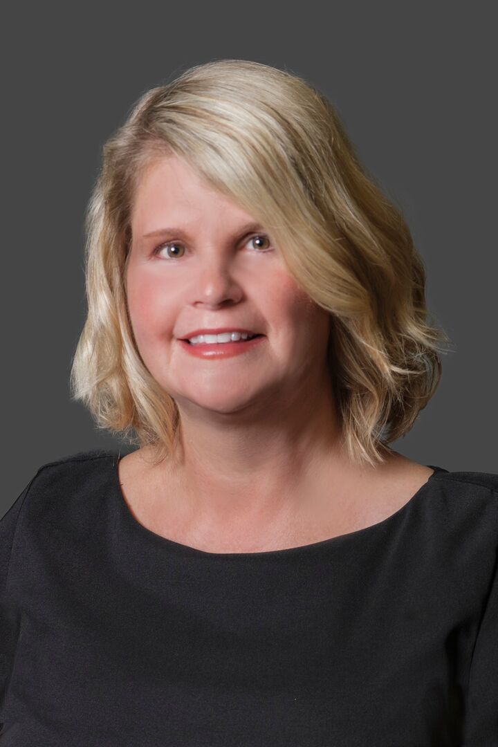 Ann Dashiell, Real Estate Broker in Carmel, Scheetz