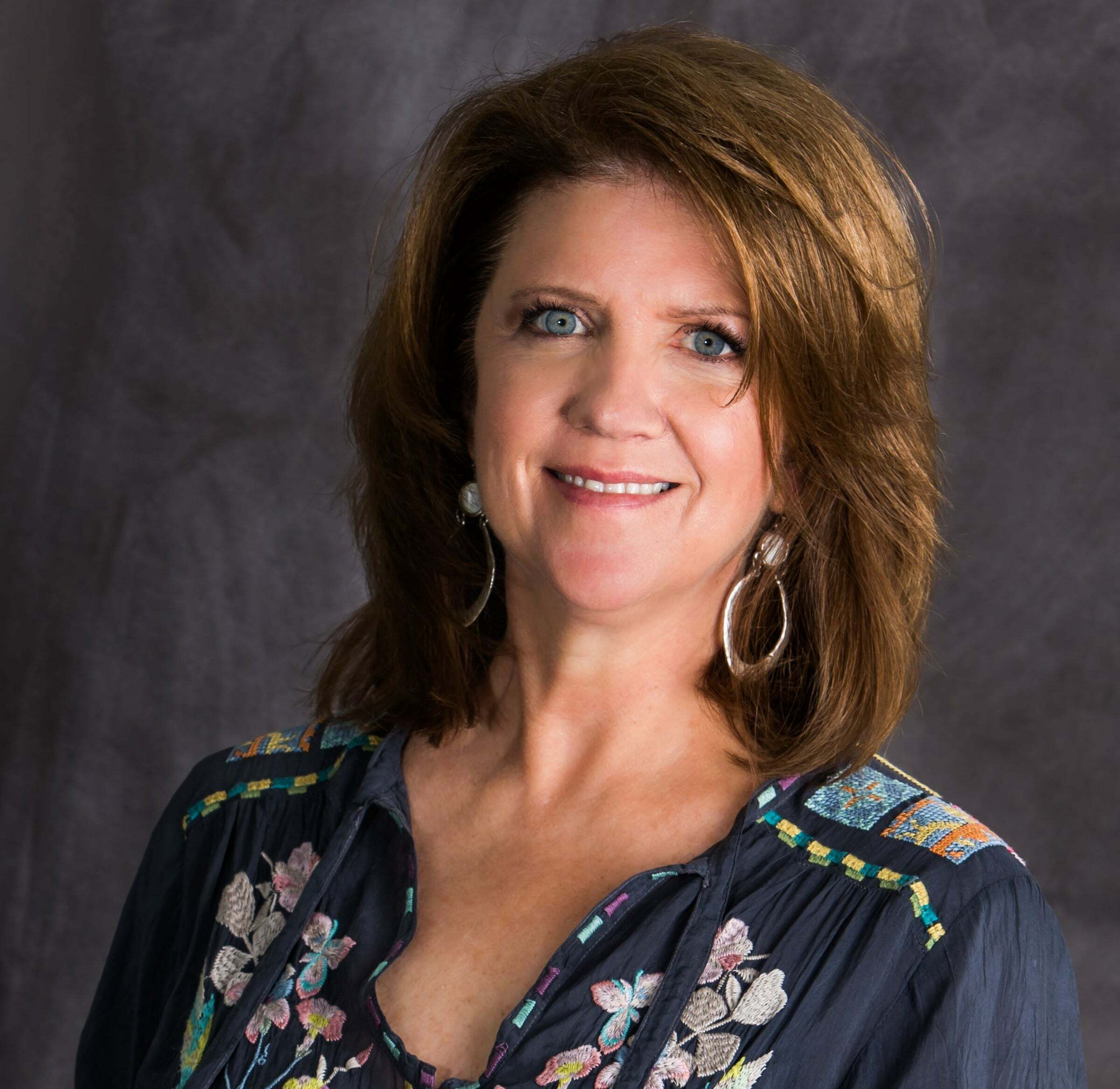 Lisa Patton, Real Estate Salesperson in Greenville, First Group