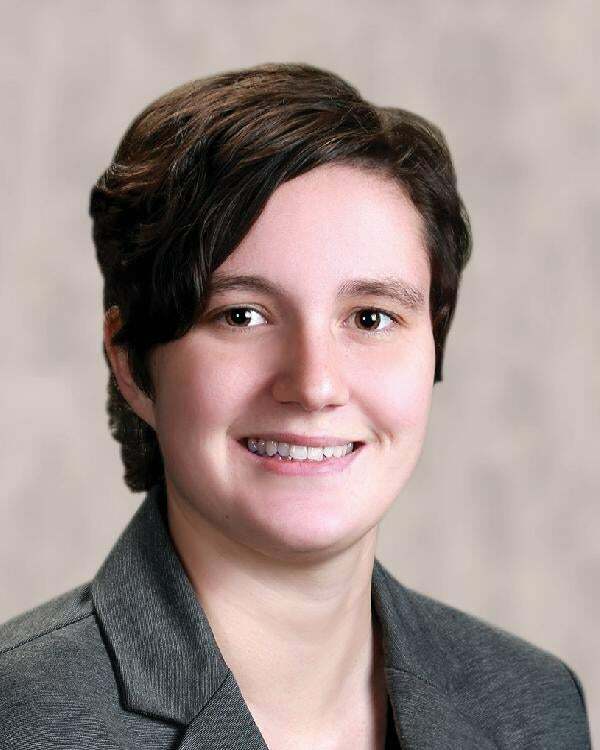 Nicole Larabel, Real Estate Salesperson in Grand Haven, Schmidt Realtors