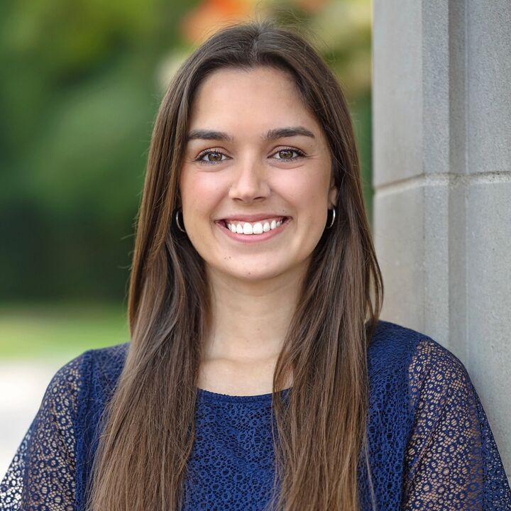 Breanna Holbrook, Real Estate Broker in Bloomington, Scheetz