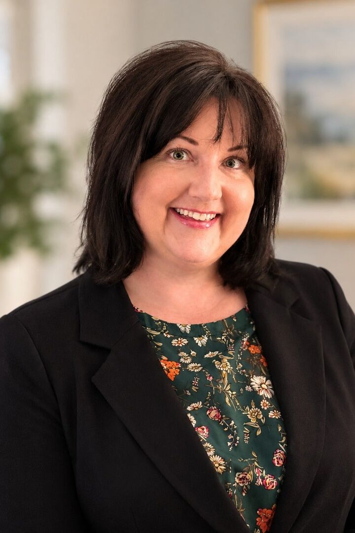Rebecca Vizthum, Affiliate Broker in Brentwood, Southern Realty