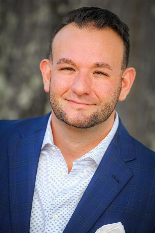 Christopher Davero, Associate Real Estate Broker in Charlotte, Paracle