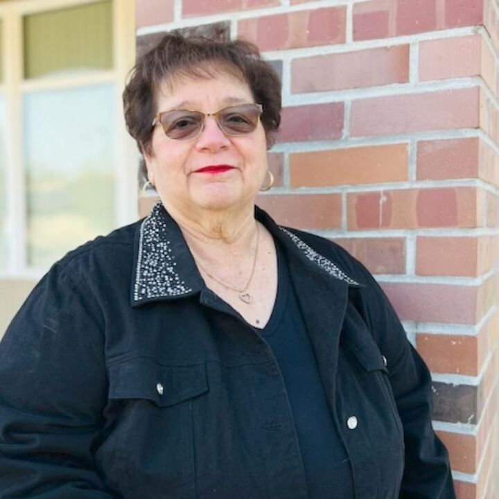 Gloria Tovar, Real Estate Salesperson in Lodi, Select Real Estate, Inc.