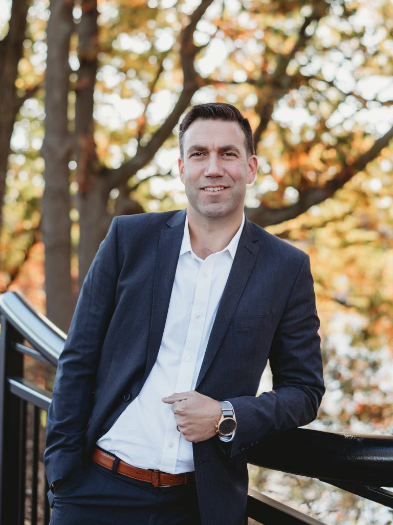 Kirkland Kettleson, Real Estate Broker in Wisconsin Dells, Affiliated