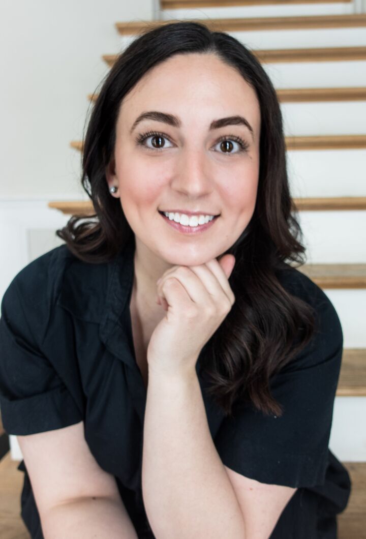 Tara Sullivan, Associate Real Estate Broker in Mendon, Custom Home Realty