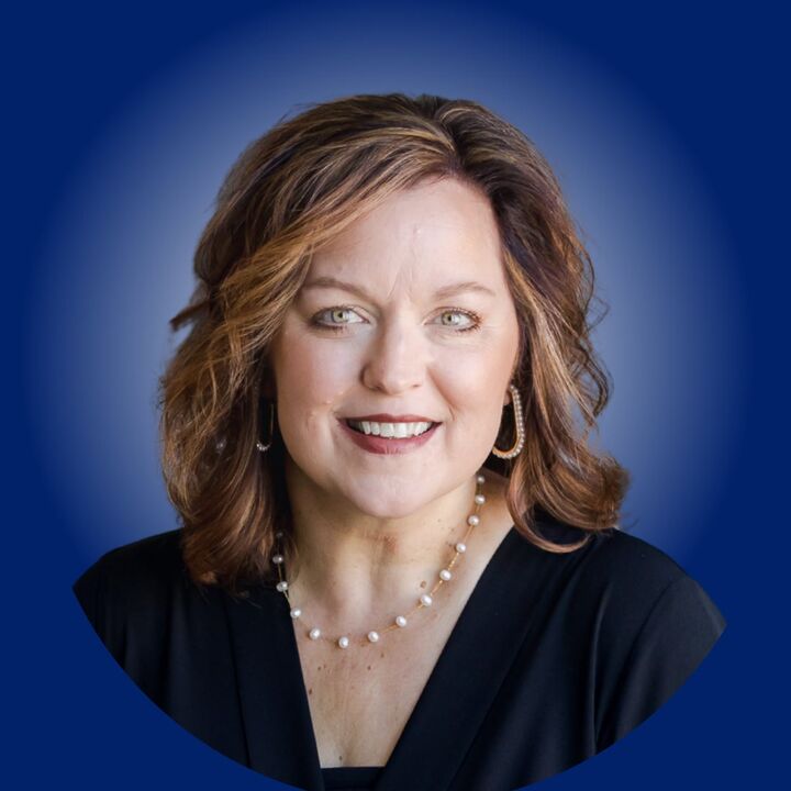 Michelle Nicely, Real Estate Salesperson in Fredericksburg, Elite