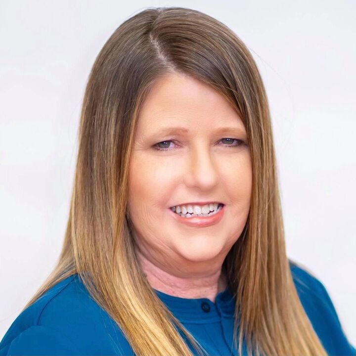 Monette Spradling, Real Estate Salesperson in Greenville, First Group