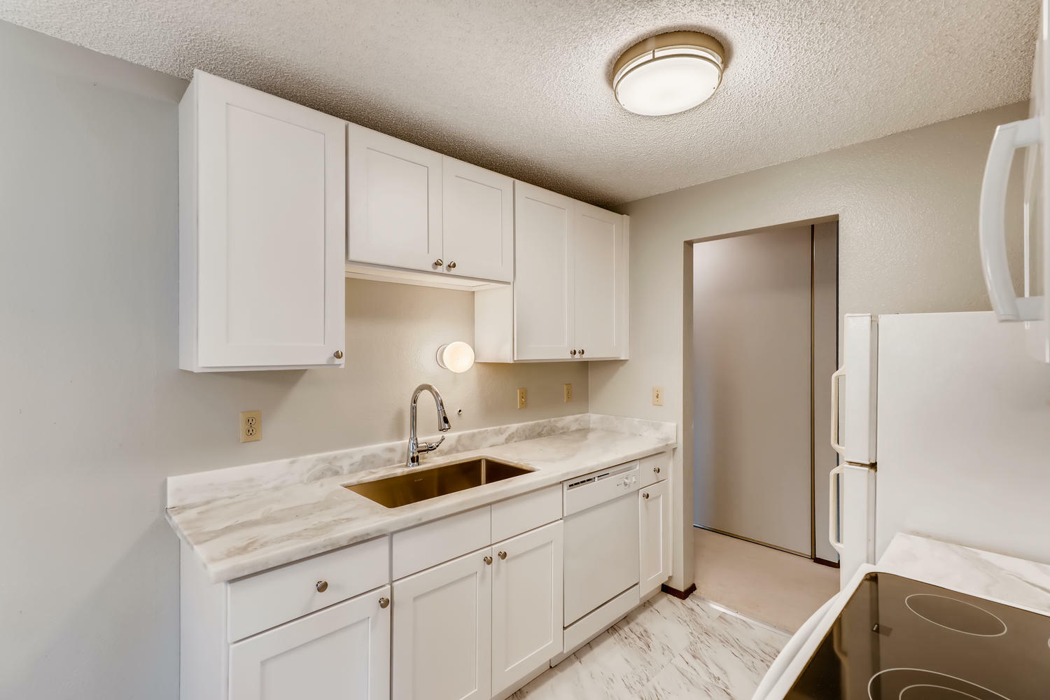 Property Photo: Remodeled Kitchen 11535 Greenwood Ave N 301  WA 98133 