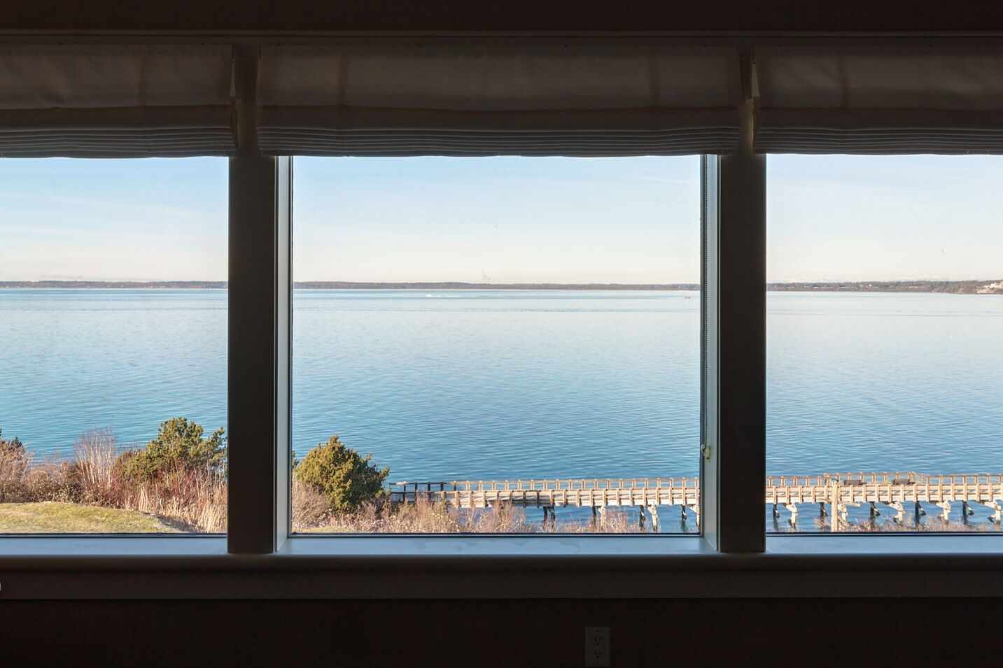 Property Photo: 514 S State St 305 WA 98225