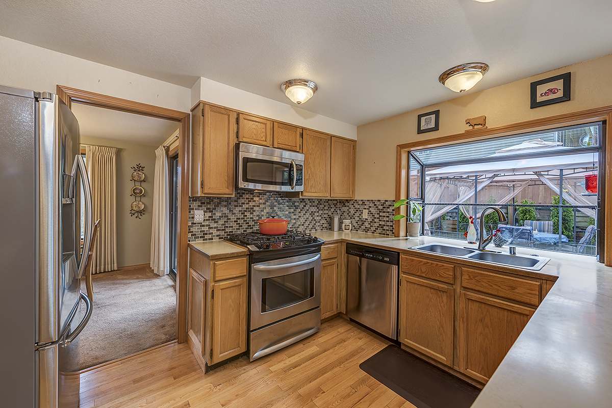 Property Photo: Kitchen 5109 97th St SW  WA 98275 