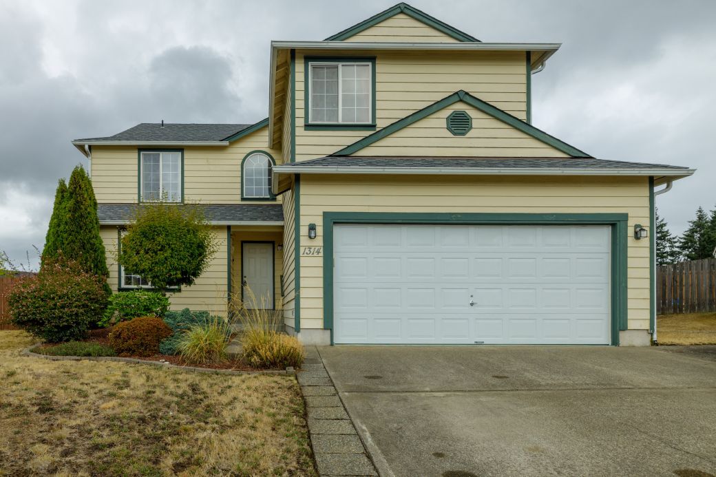 Property Photo: 1314 Wakeman Court SE WA 98513
