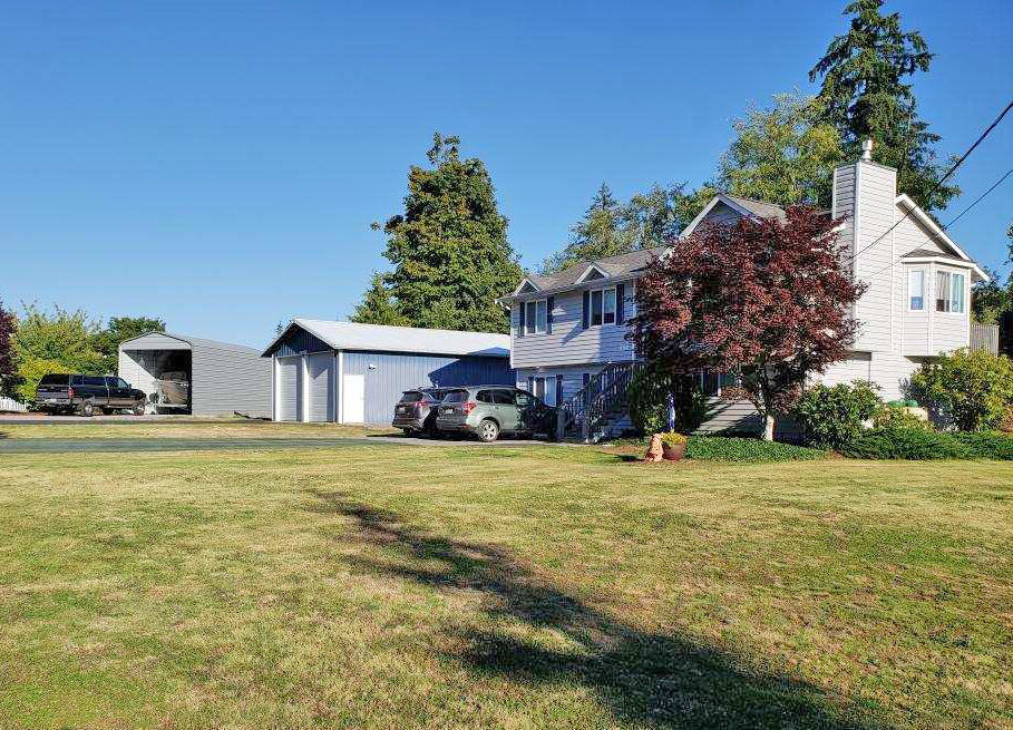Property Photo:  14723 16th Ave NW  WA 98271 