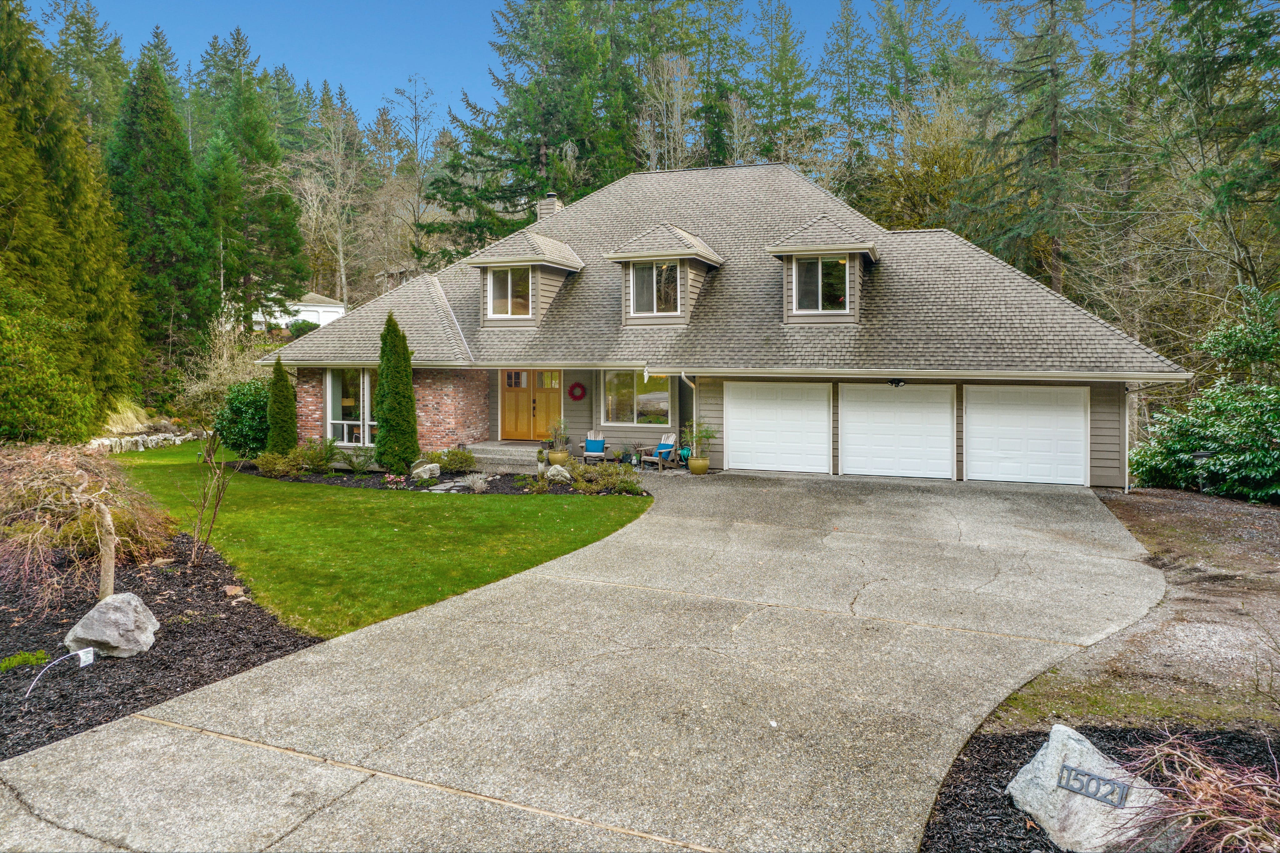 Property Photo:  15021 NE 177th Drive  WA 98072 