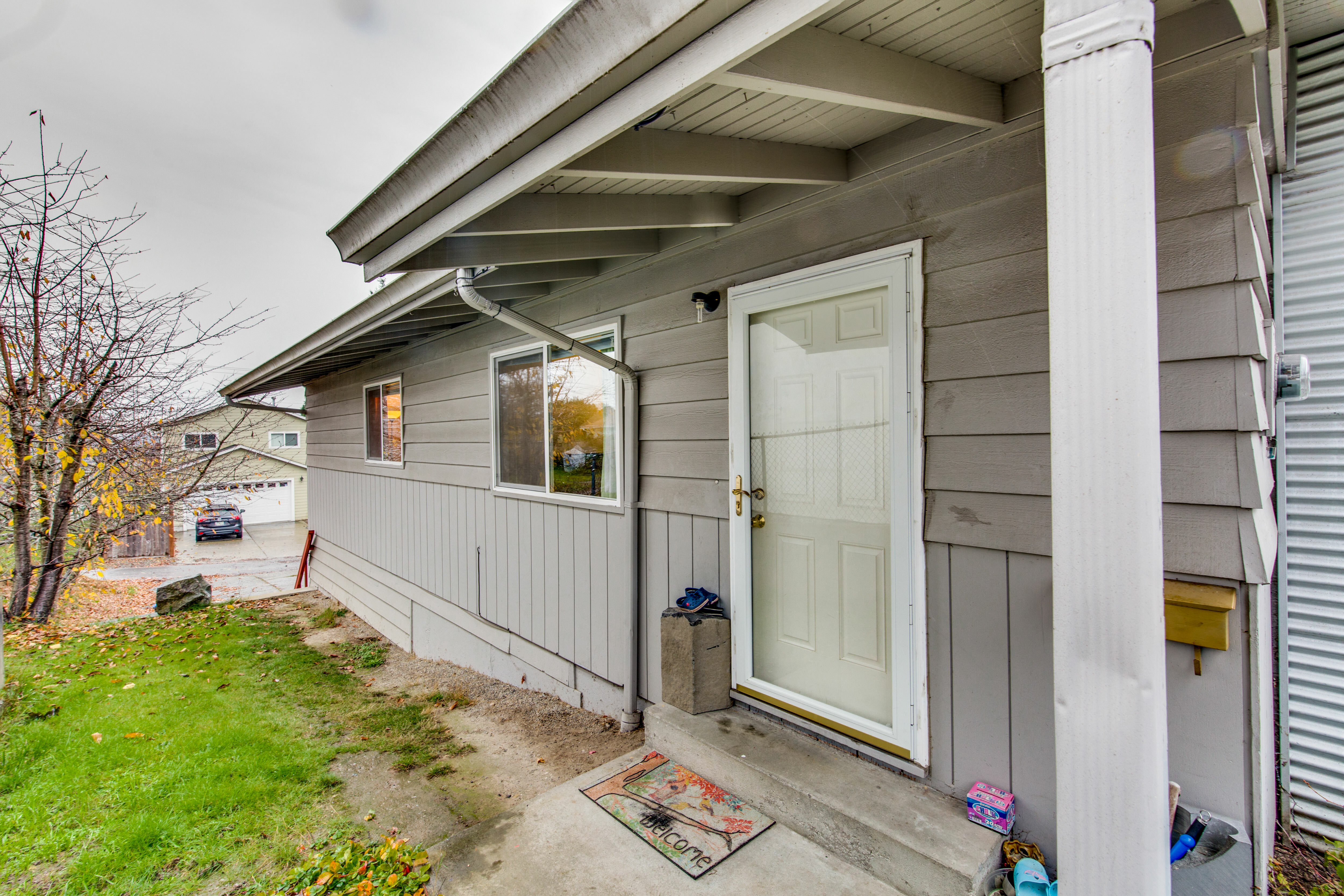 Property Photo:  1732 N Cambrian Ave  WA 98312 