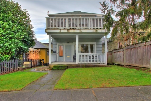 Property Photo: 3835 linden ave n, seattle 98103 3835 Linden Ave N  WA 98103 