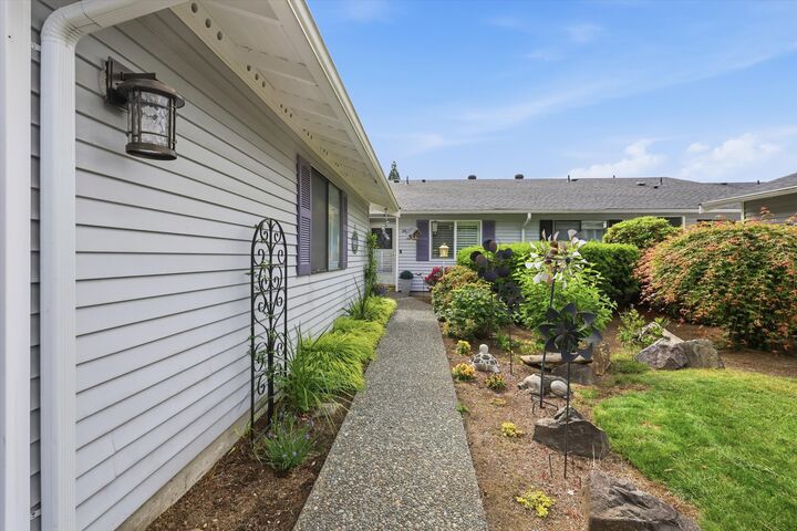 Property Photo: 8405 55th Avenue NE 26 WA 98270