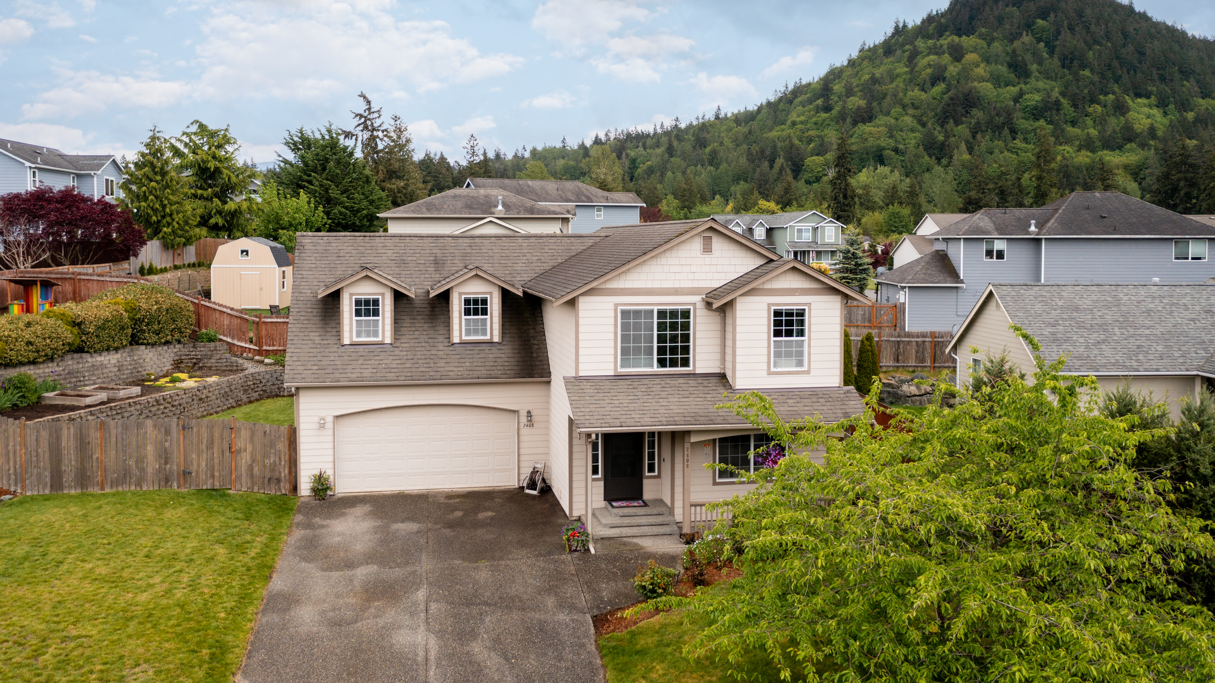 Property Photo:  2408 S 15th Street  WA 98274 