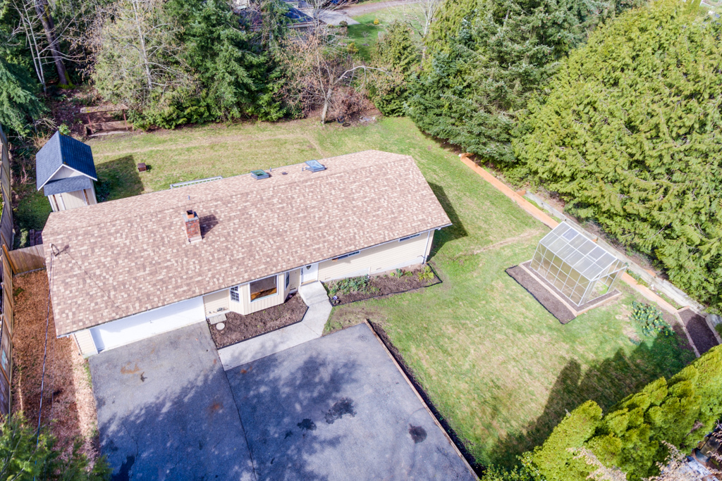 Property Photo:  22862 Brier Rd  WA 98036 