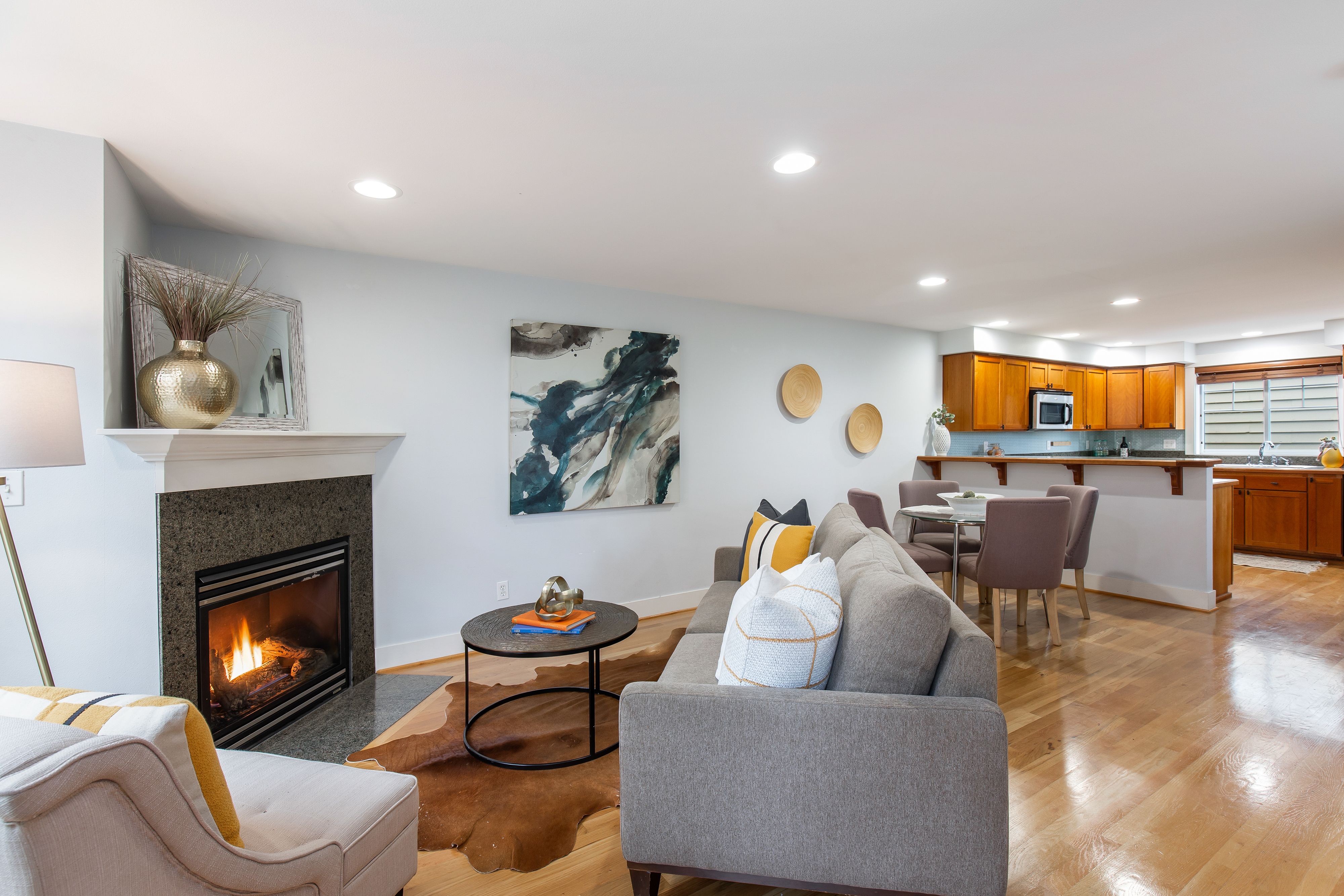 Property Photo: 10303 Holman Road N A WA 98177