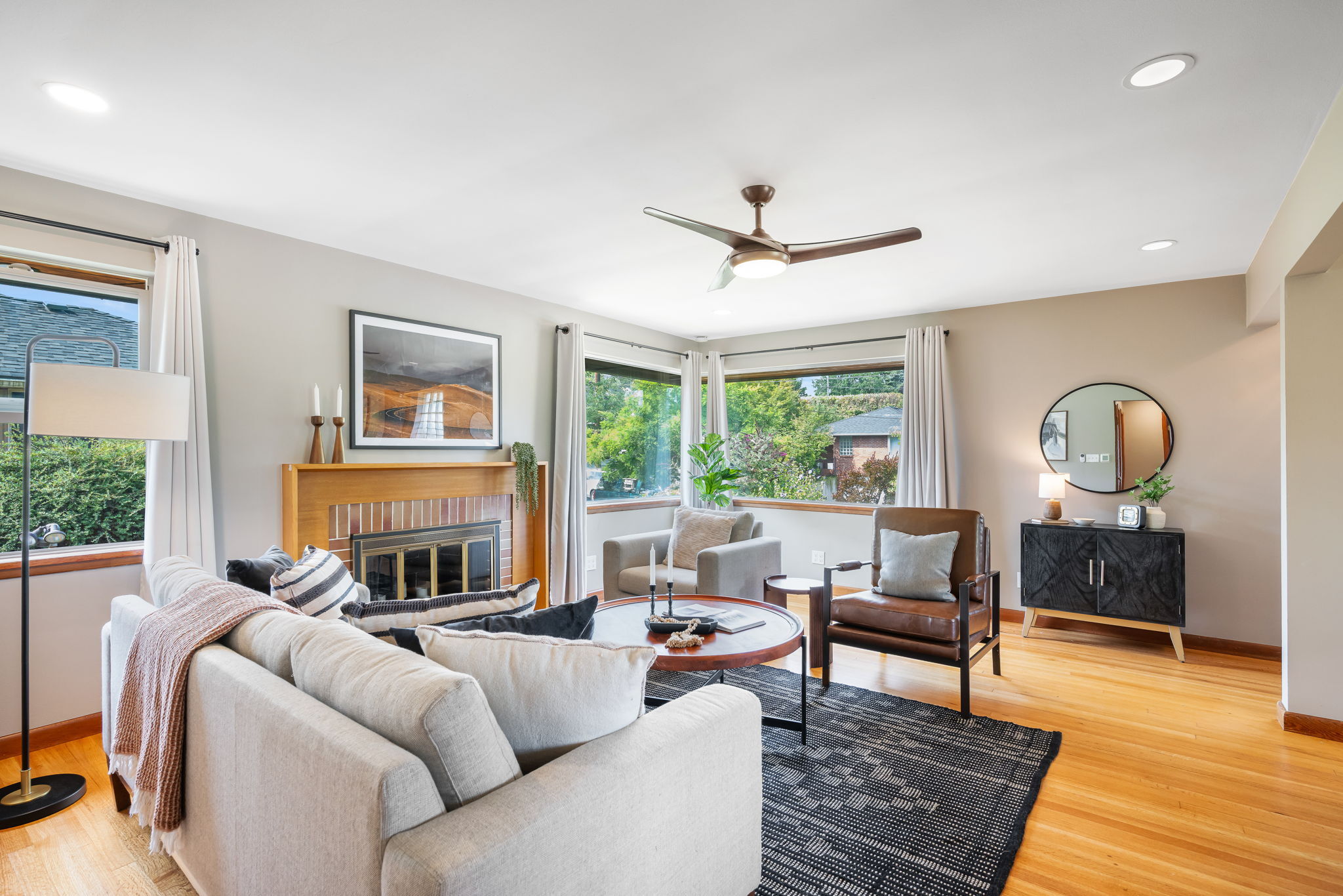 Property Photo: 7716 38th Avenue SW WA 98126