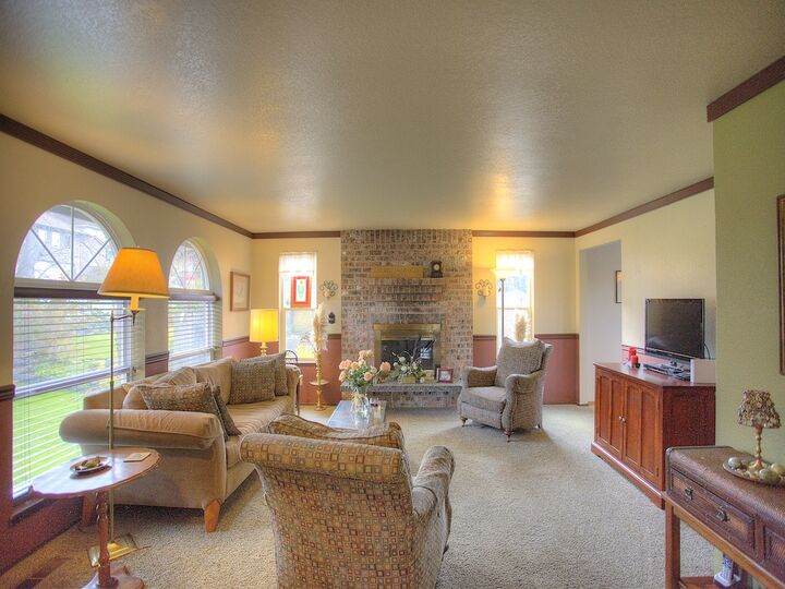 Property Photo: Interior 2118 28th St SE WA 98372