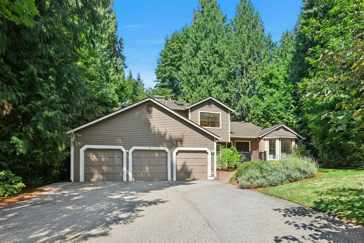 Property Photo: 14818 NE 198th Street WA 98072