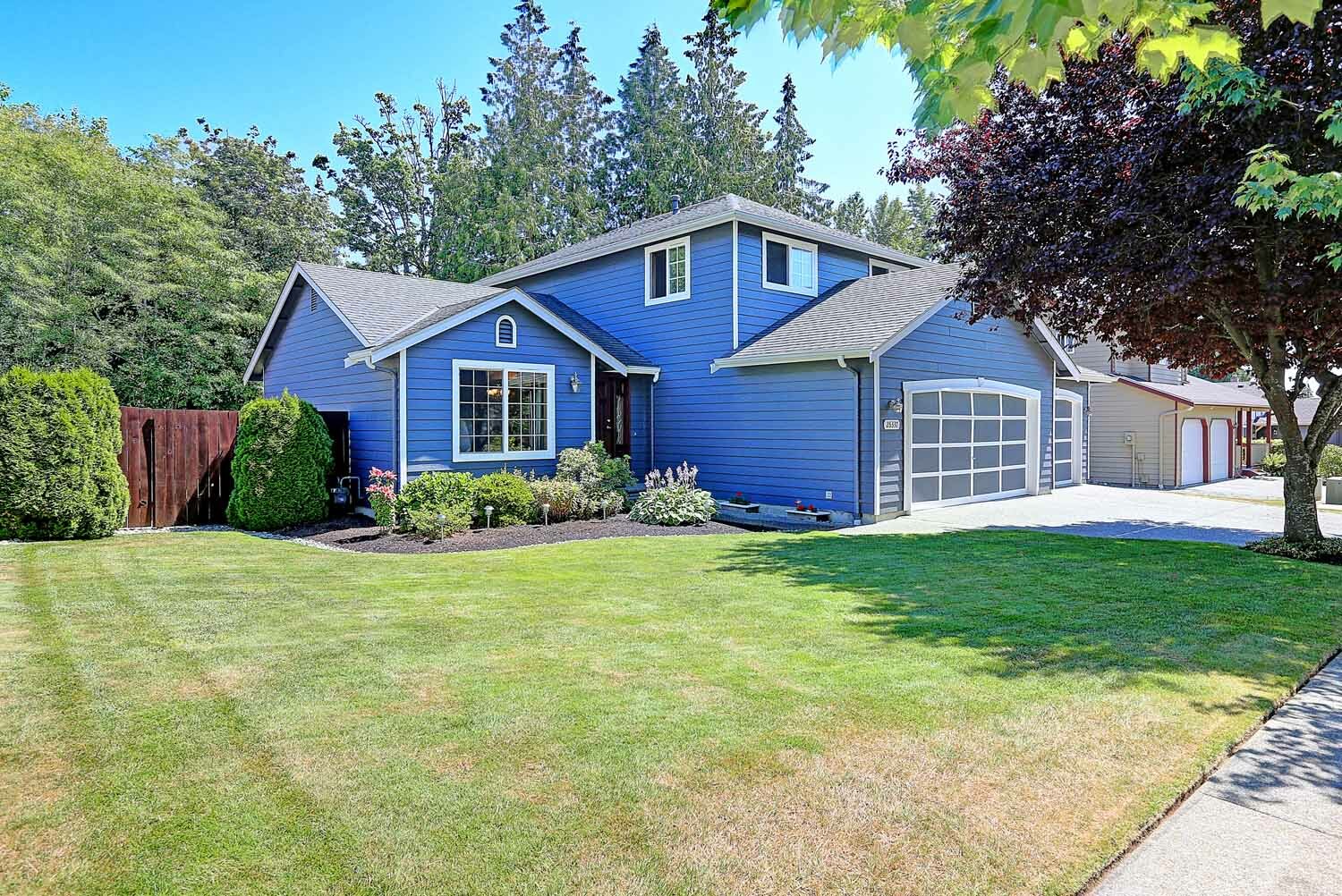 Property Photo:  26337 77th Ave NW  WA 98292 