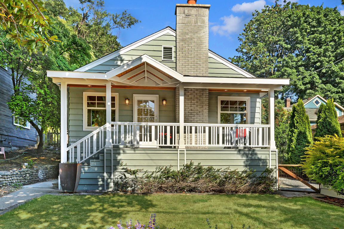 Property Photo: 3960 Dayton Ave N 3960 Dayton Ave N  WA 98103 
