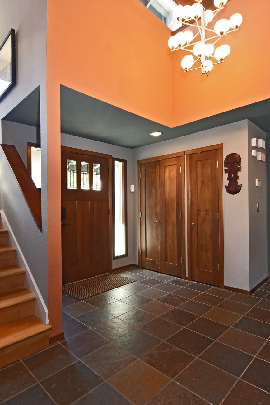 Property Photo: Entry 4518 NE 204th Place  WA 98155 