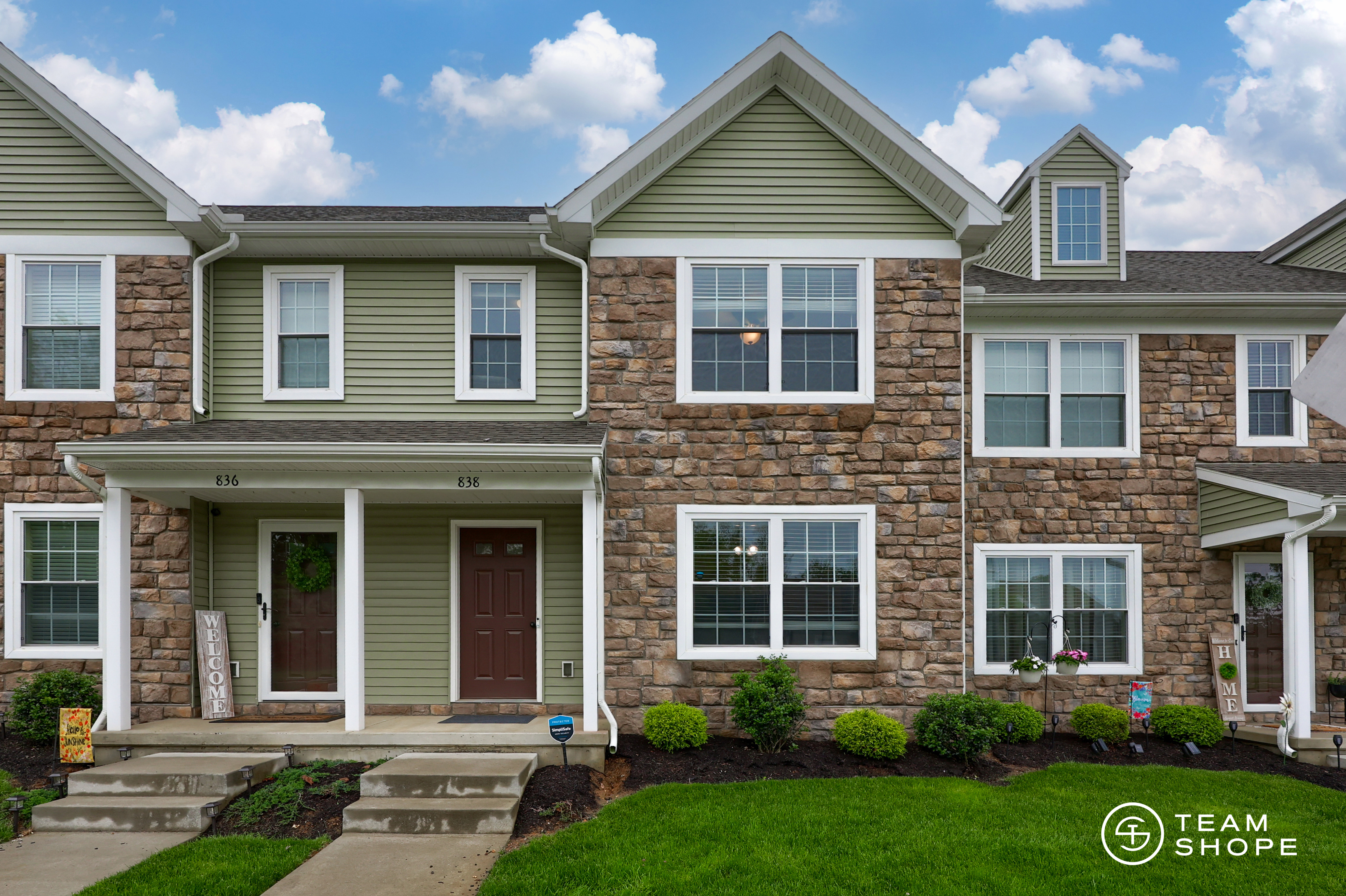 Property Photo: 838 Byler Circle PA 17042