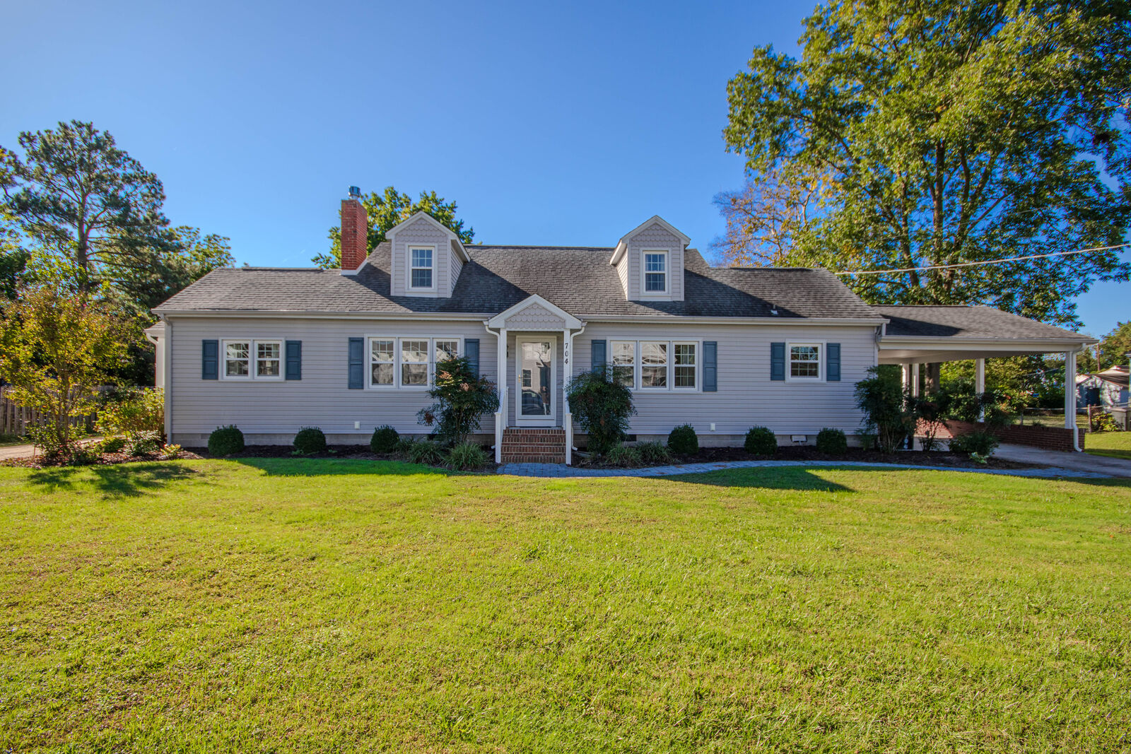 Property Photo: 704 Delaware Avenue DE 19940