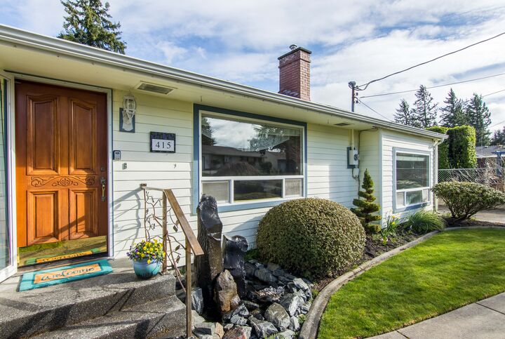Property Photo:  415 51st St SW  WA 98203 