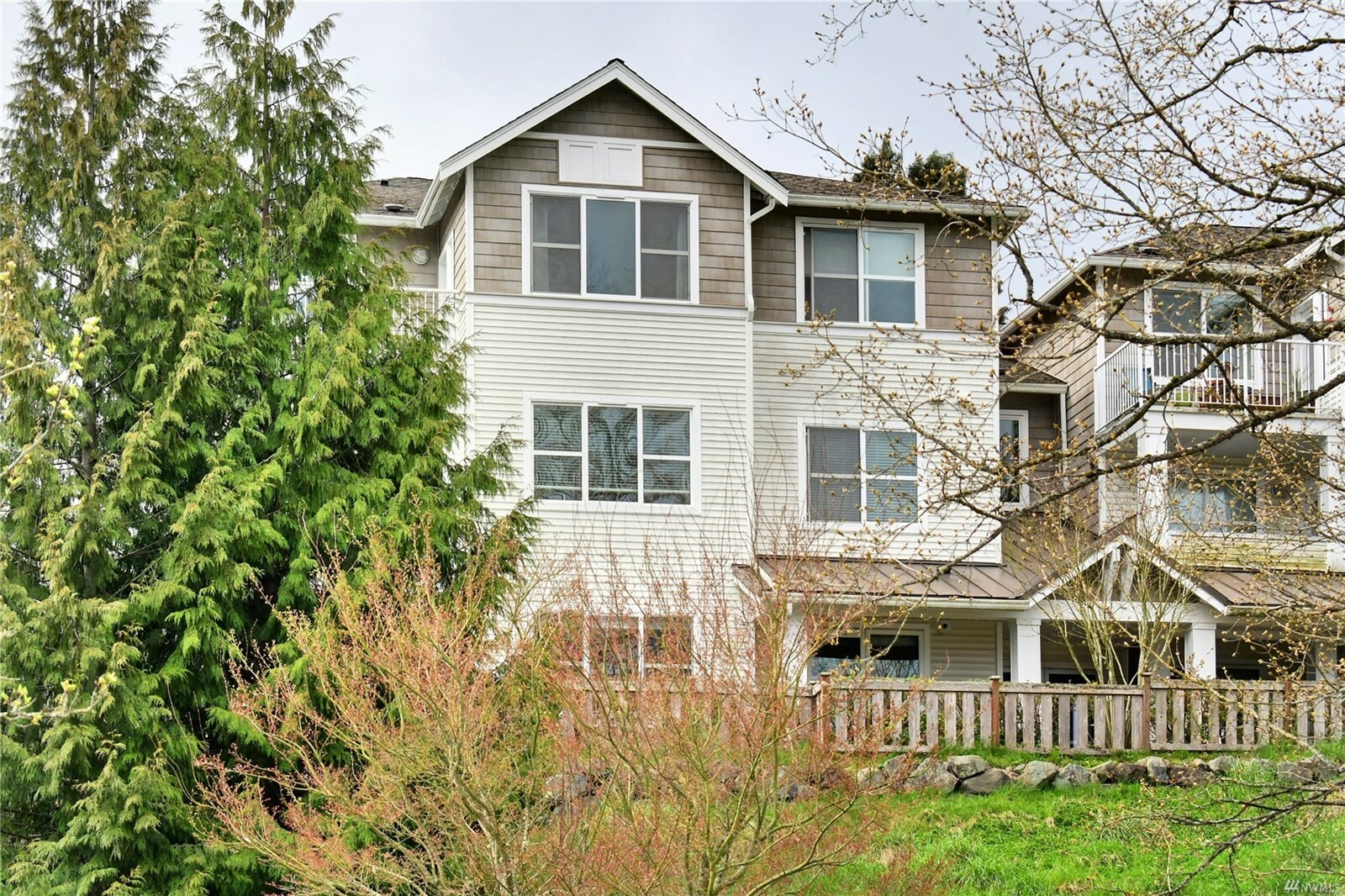 Property Photo: 2830 SW Raymond Street 10 2830 SW Raymond Street 101  WA 98126 