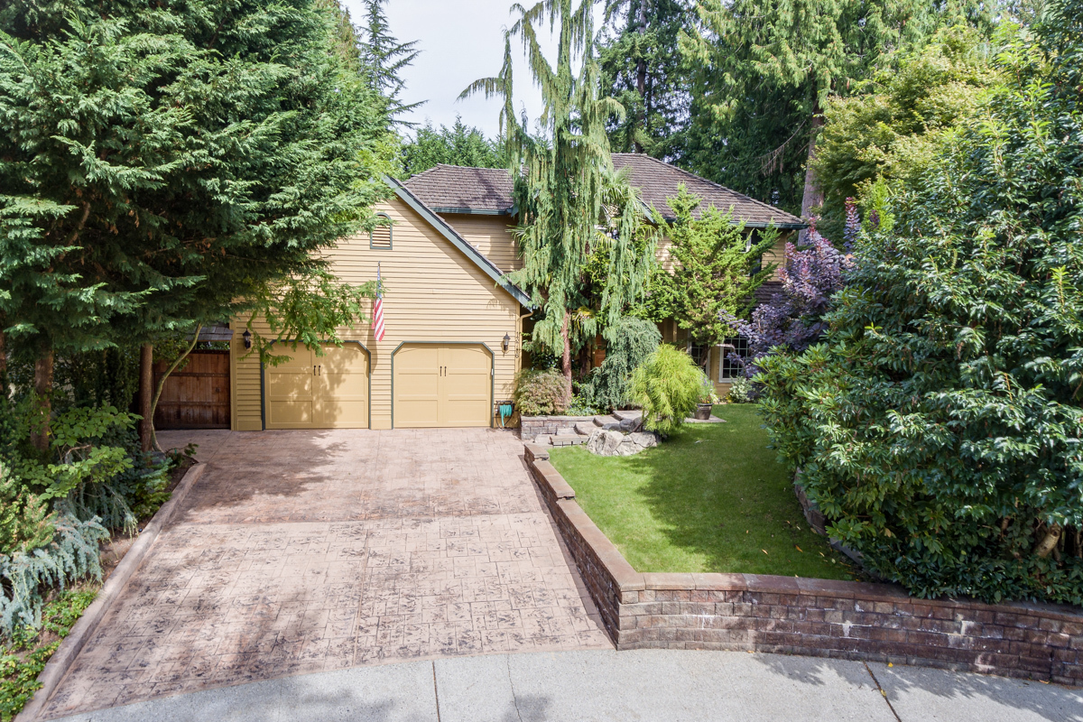 Property Photo: 13716 175th Ct NE WA 98052