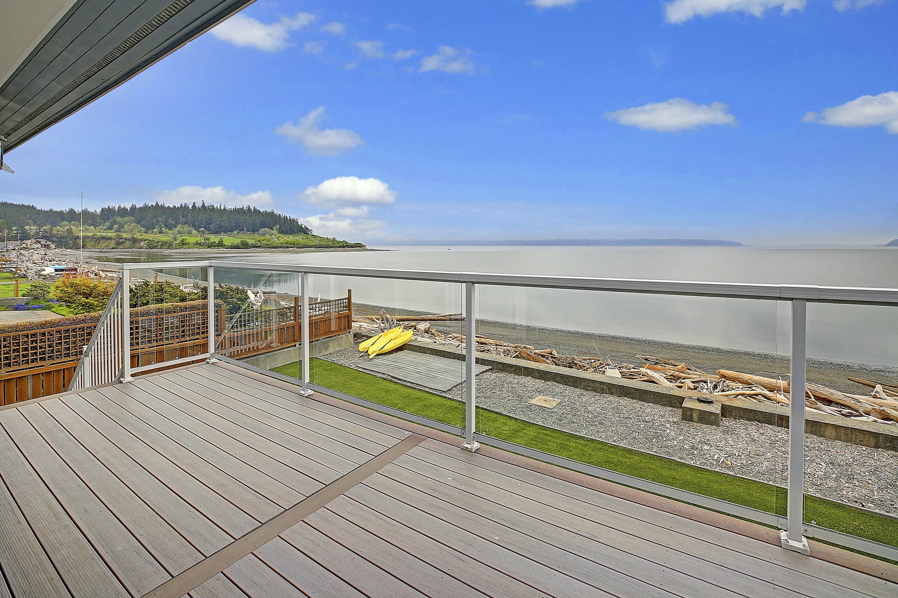 Property Photo:  226 Driftwood Shores Road  WA 98282 