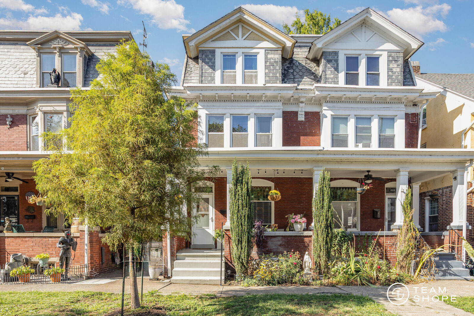 Property Photo:  224 Seneca Street  PA 17110 