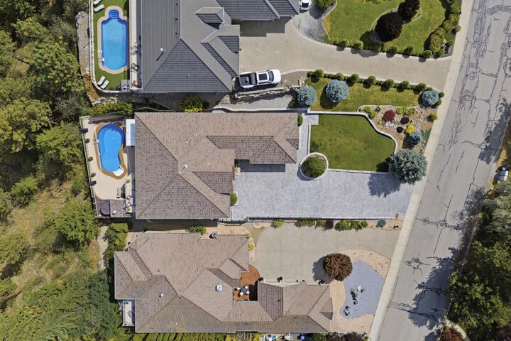 Property Photo: 2109 Capistrano Drive BC V1V 2N1