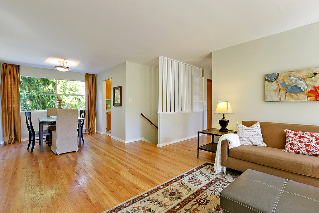 Property Photo: Interior 711 W Bertona St  WA 98119 