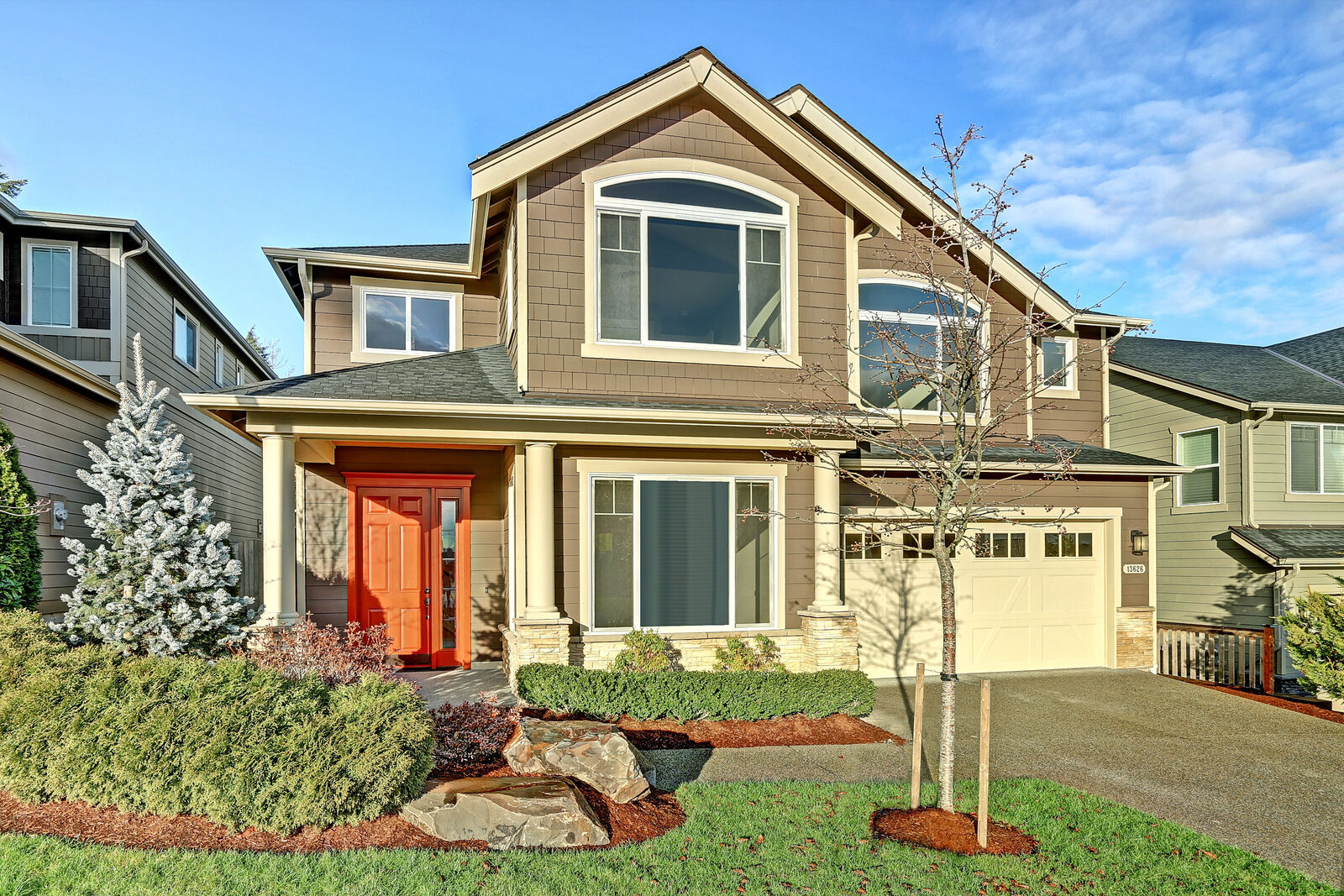 Property Photo:  13626 NE 133rd St  WA 98034 