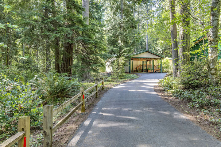 17255 Finley Rd NE  Poulsbo WA 98370 photo