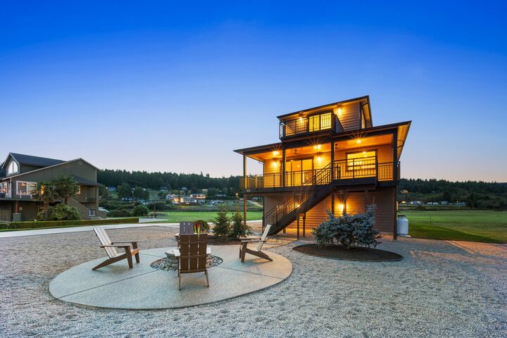 169  Driftwood Shores Road  Camano Island WA 98282 photo