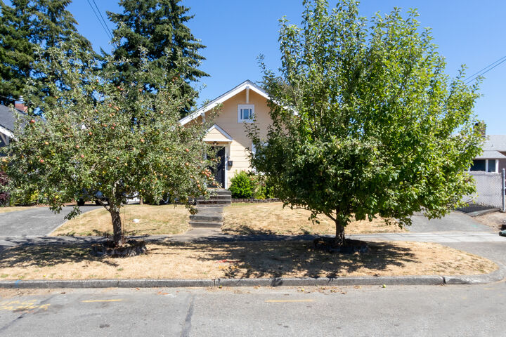 Property Photo: 4843 S I Street WA 98408