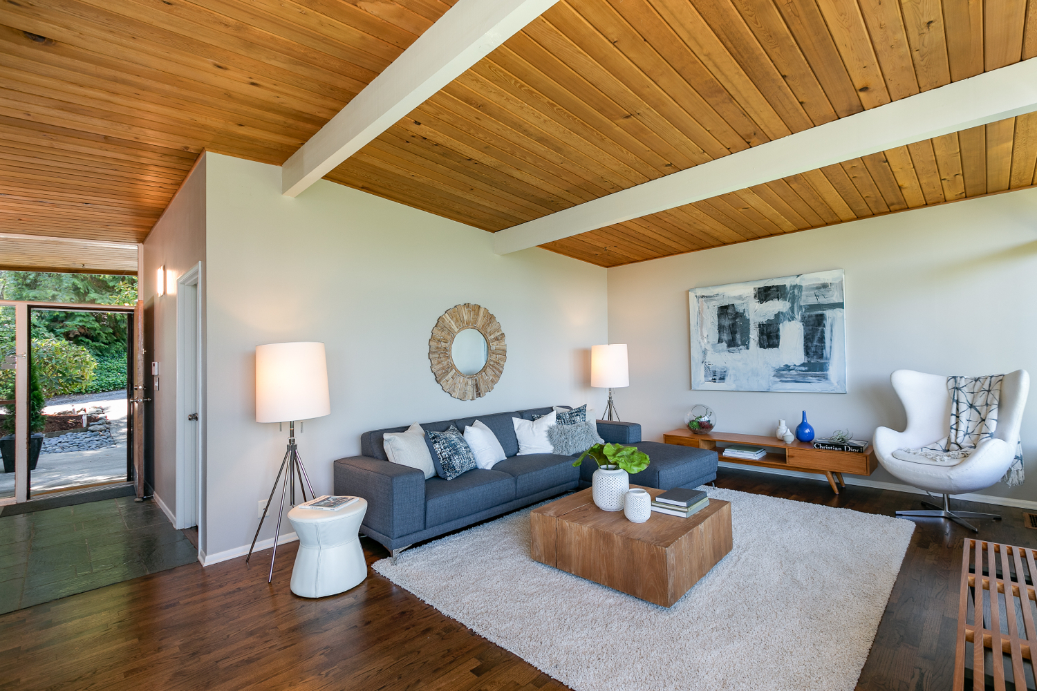 Property Photo: 3820 NE 145th Street WA 98155