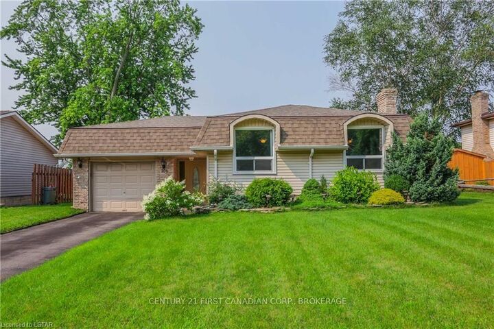 Property Photo:  106 Angelo Drive  ON N0L 2P0 